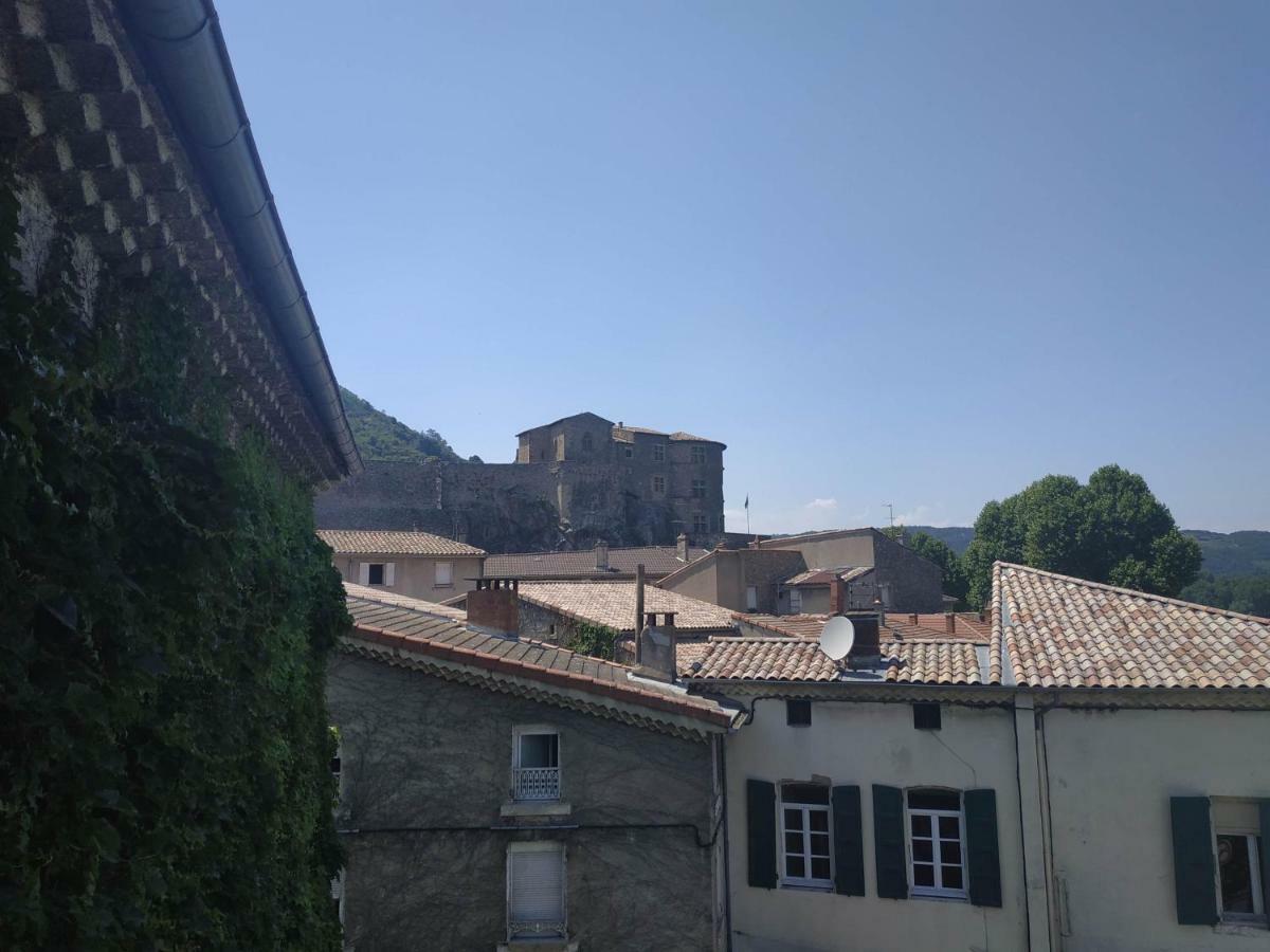 Le Chateau Tournon-sur-Rhone Exterior photo